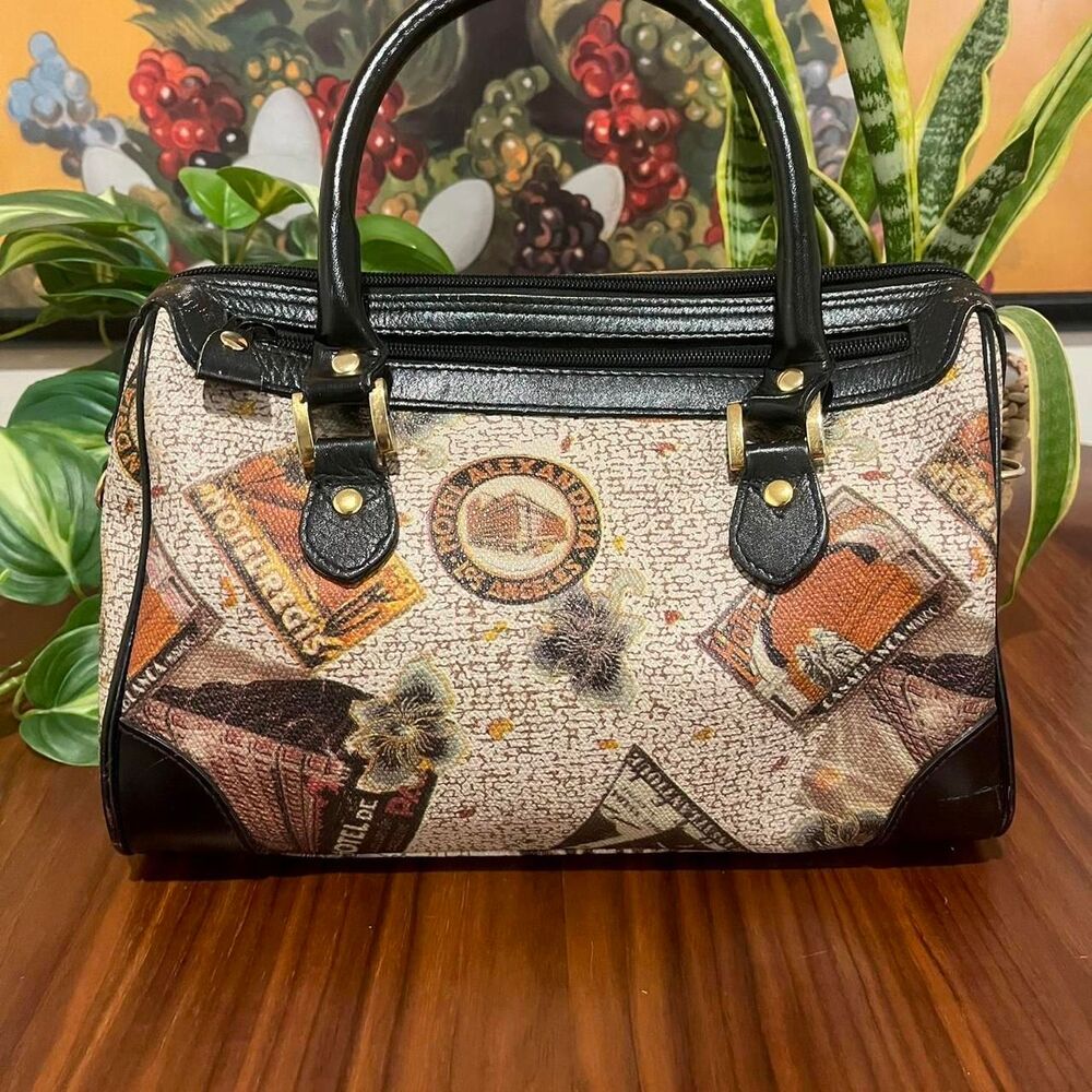 vintage y2k footed hand bag with tropical travel print